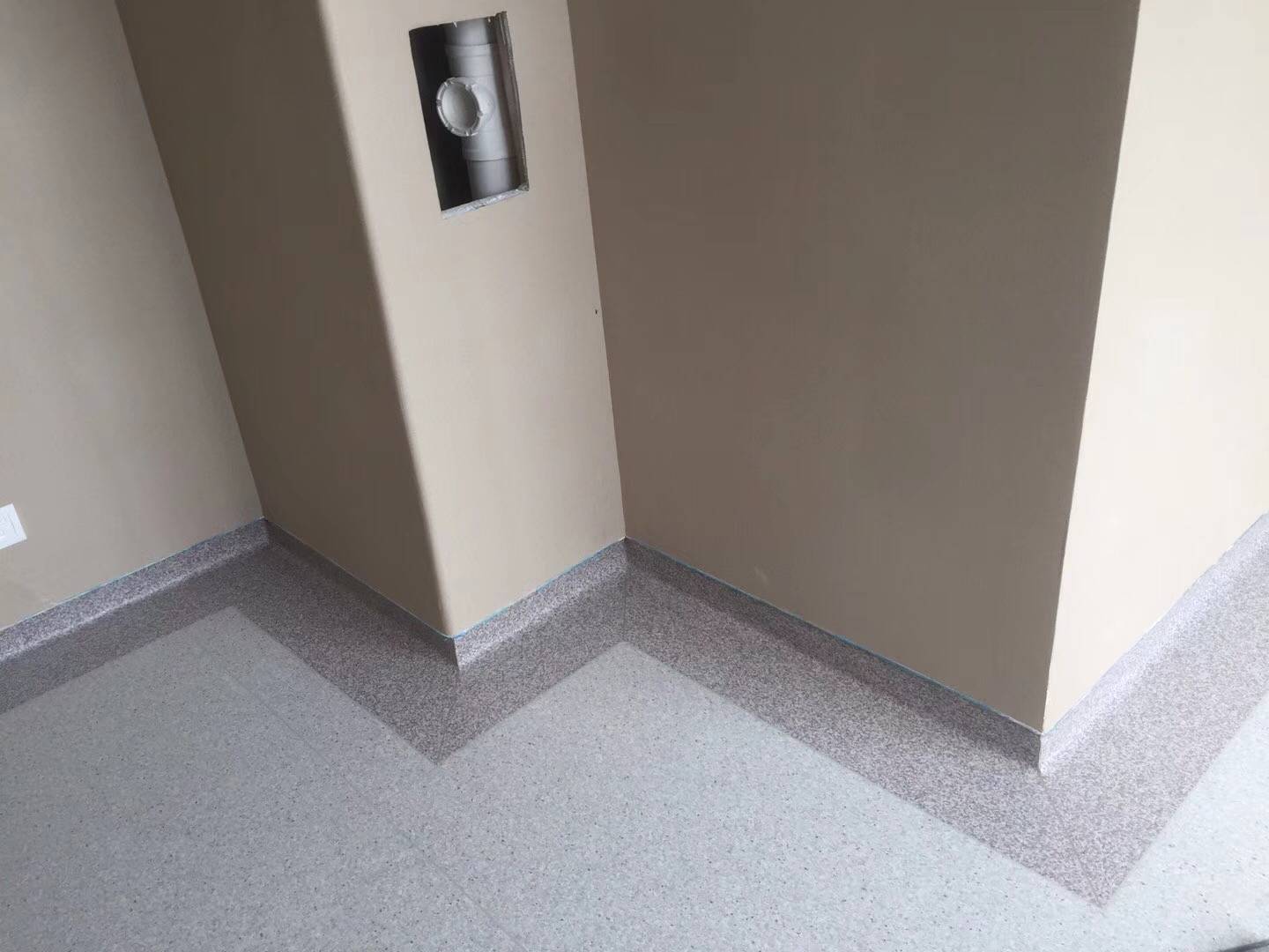 广州PVC塑胶地板公司,PVC楼梯踏步厂家安装