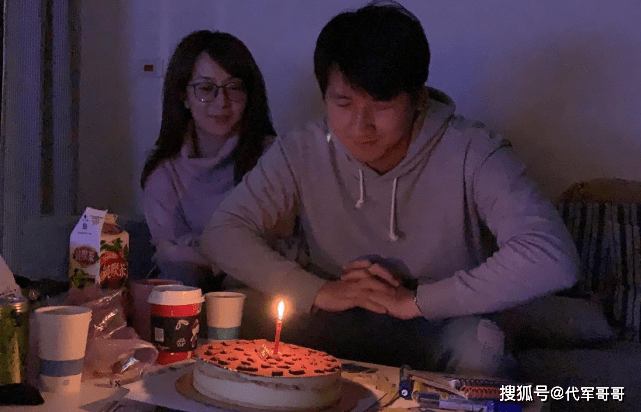 又一位37岁女星遭遇车祸去世!结婚8年没生孩子,母亲崩溃痛哭