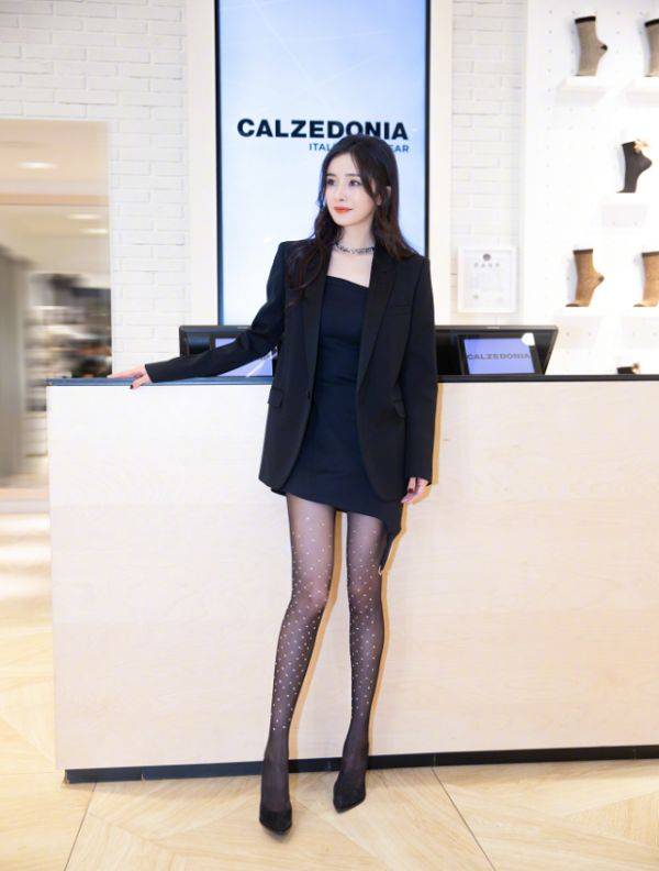7111cf3adac74ec6810bf5220d1e7607.jpeg