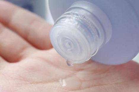 用沐浴露洗脸的正确方法 054eddd73a5c4c05a283ba6d676ecea7.jpeg