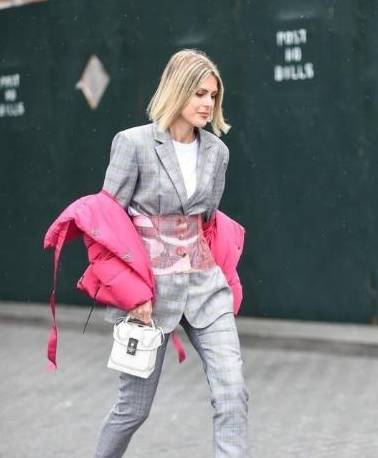 指南|灰色搭配指南出炉，注意这些地方，夏天穿它也能照样美