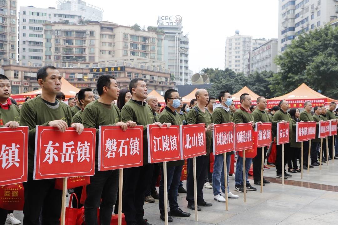 現(xiàn)役軍人家屬待遇_現(xiàn)役軍人家屬有什么補(bǔ)貼嗎_2020現(xiàn)役軍人家屬待遇