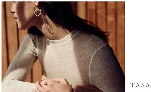 珍珠|爱珠宝的女人不会丑，献给时尚妈妈的母亲节优雅饰品