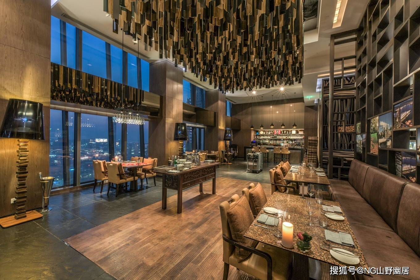 南京观景最好的西餐厅，地处商务核心区，以绝佳体验感一炮走红！_山野