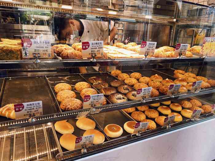 老香港中式蛋糕加盟 开面包店要注意哪些事项