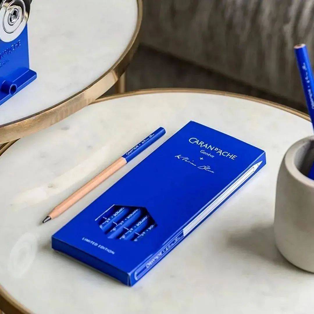 克莱因|Iphone12 蓝 色 “ 丑 ” 的 真 相 竟 然 是 ...