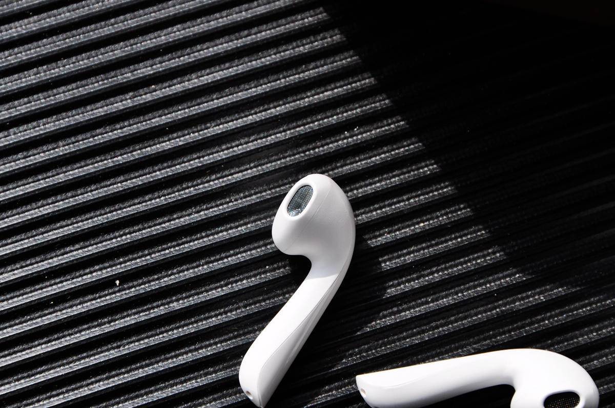 JEET ONE，值得双十一购入的半入耳式真无线耳机