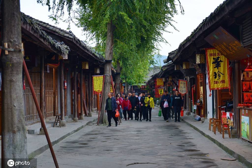 有2000年历史的四川阆中古城 仿若置身古代闹市