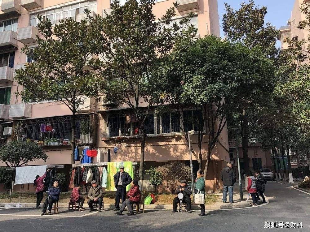 社区居住人口_流动人口居住证明图片(3)