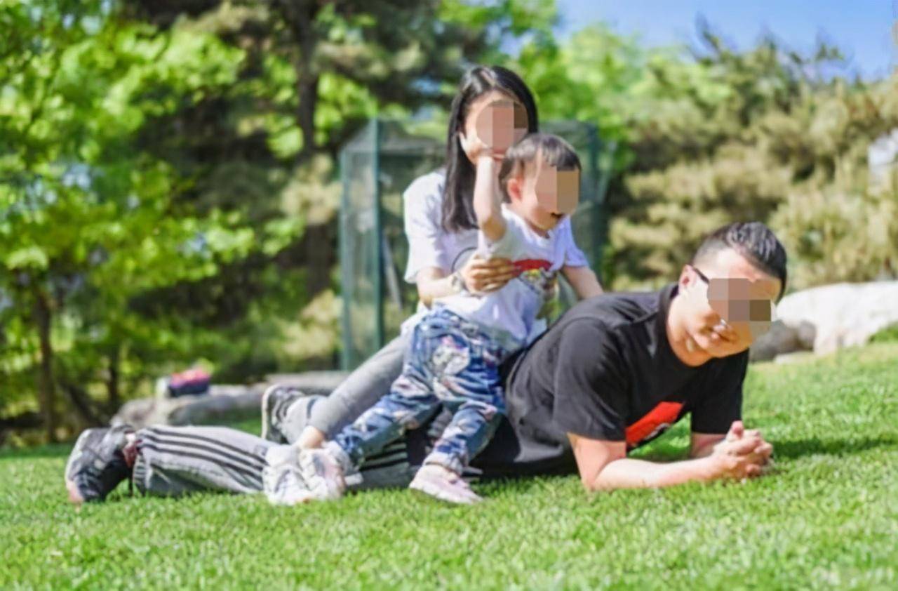 什么是真正的两口子 474c5bca2fd74bfc98d58ce1ccb88680.jpeg