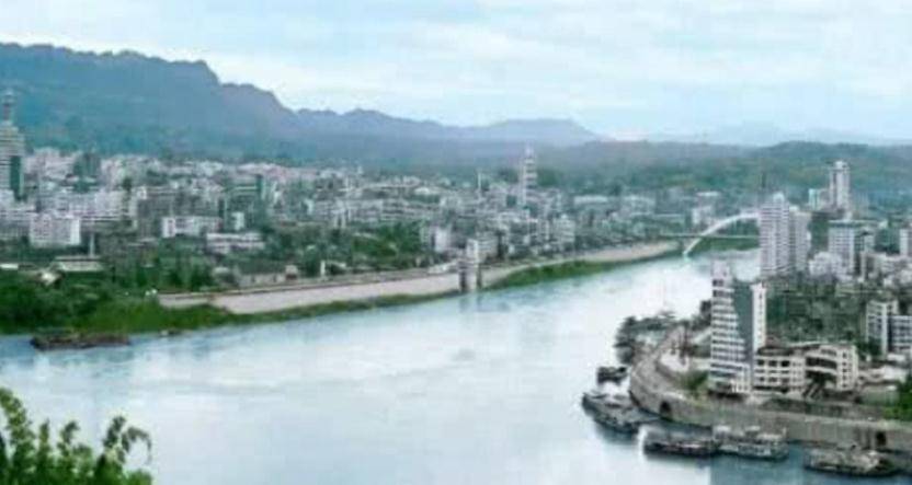 宜宾gdp为什么会超过德阳_宜宾会诗沟图片(3)