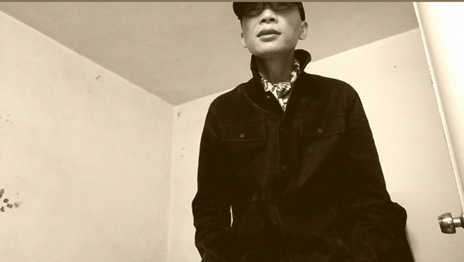 鹅毛诗人唐国明为什么“穷”也能“穷”得理直气壮