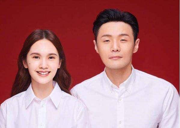 李荣浩提词器比别的明星大一倍？网友爆笑：他