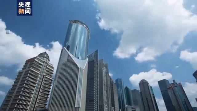 陆家嘴新宿gdp比较_比较污的情侣头像图片(3)