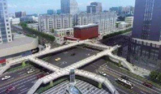 中国最大的交通枢纽城 47b921a45b5f435083e10911486eb691.jpeg