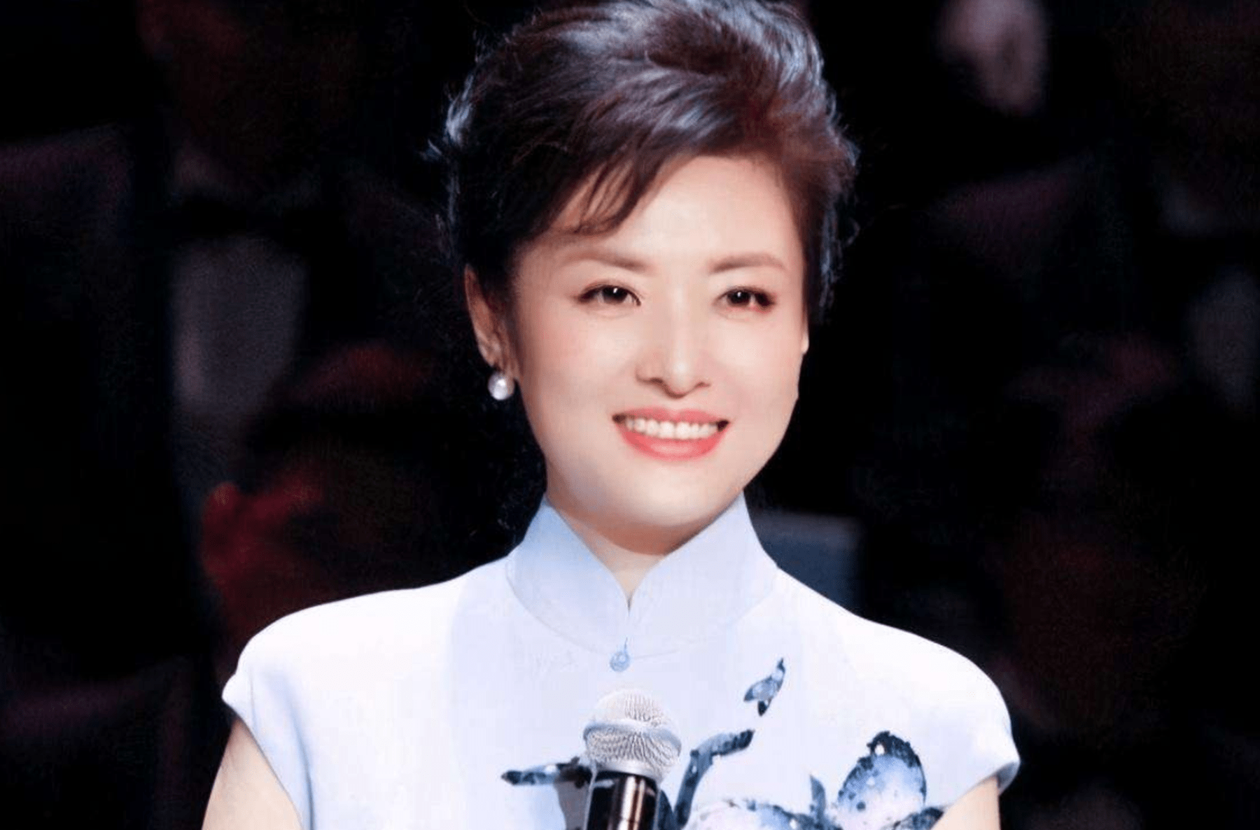 低调了16年,52岁周涛二婚老公曝光,原来是我们熟悉的他