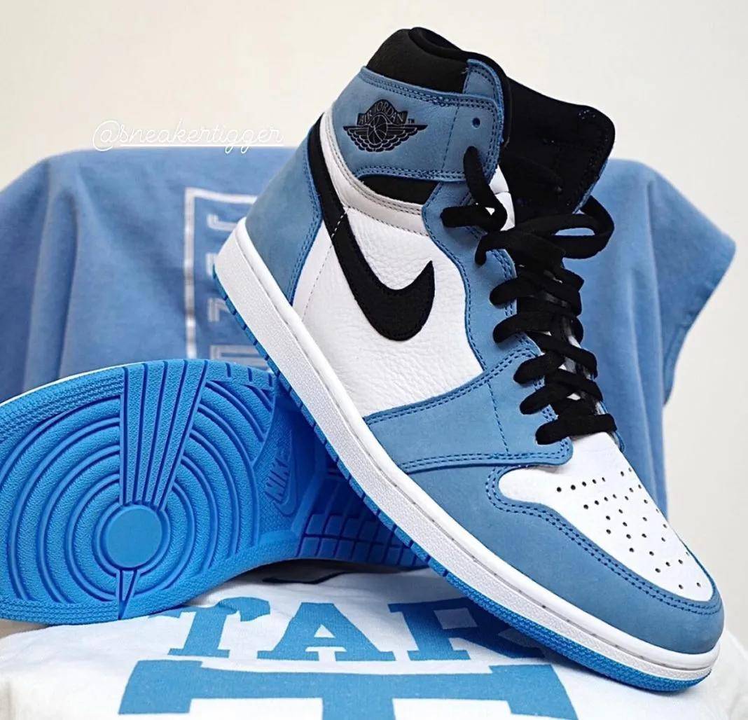 nike grise et bleu