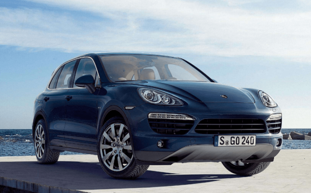 收入多少才能开上迈巴赫 61c314a8217d4296a845b7c0b2948f5a.png