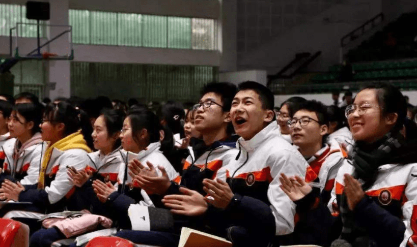上普通高中和职业高中的区别多年之后差距明显家长要重视