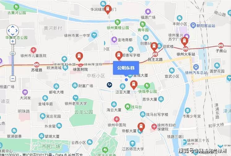 东巷与青年路小学中间只隔了一条青年路,旁边就是历史文化街区回龙窝