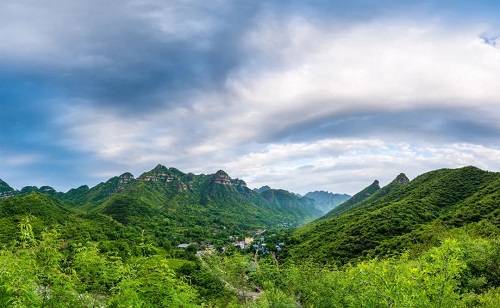 南峪村人口_南桑峪村王国清