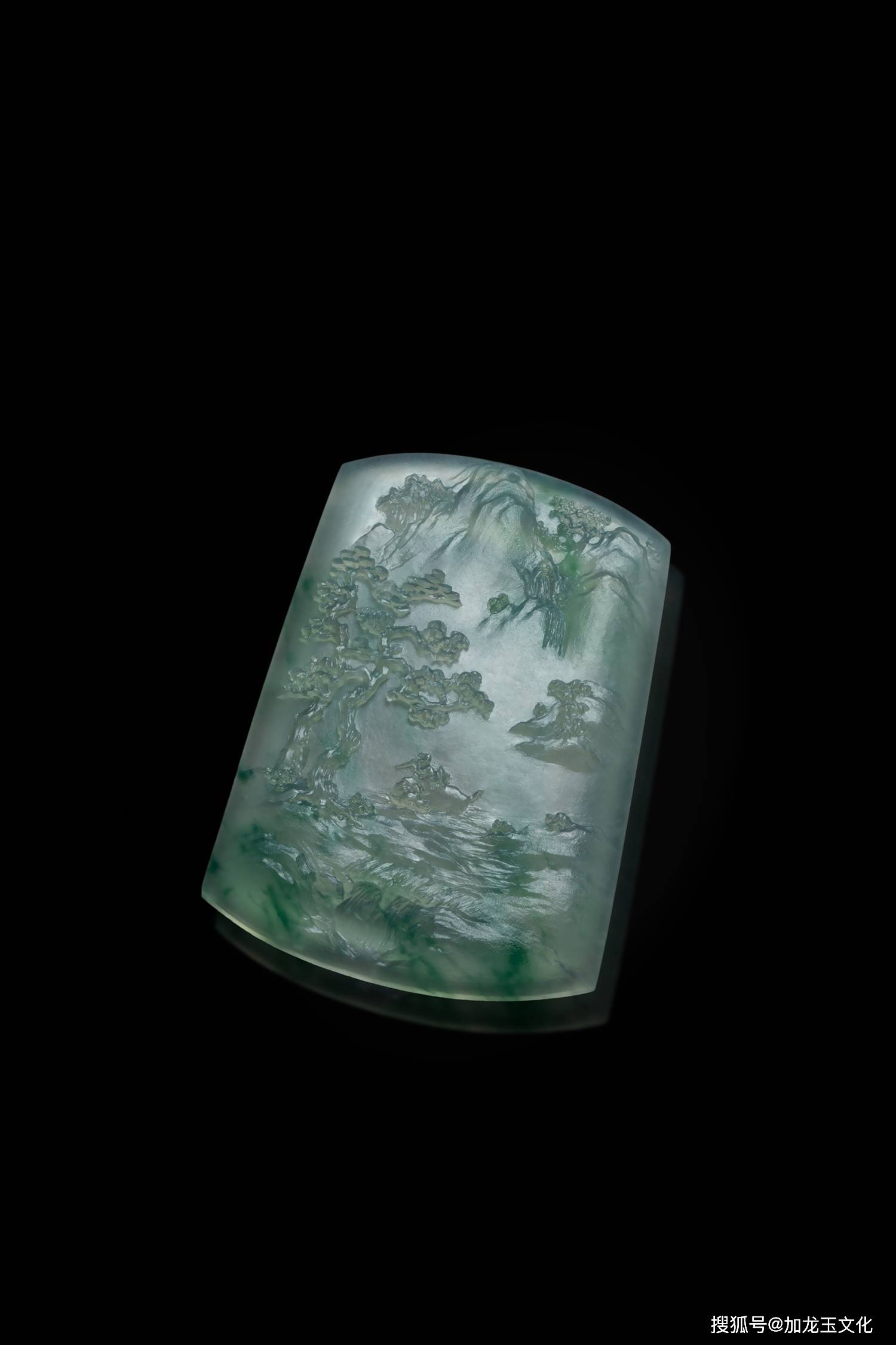 绿意盎然松树起,牧童骑牛溪草生—翡翠《村晚》鉴赏