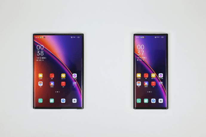 卷轴概念机oppo x 2021亮相 6.7吋手机与7.4吋平板任意切换