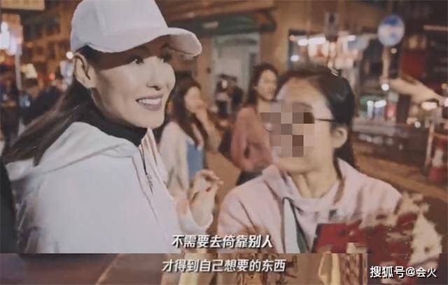 生父基因强大？张柏芝三胎小儿子近照曝光，头