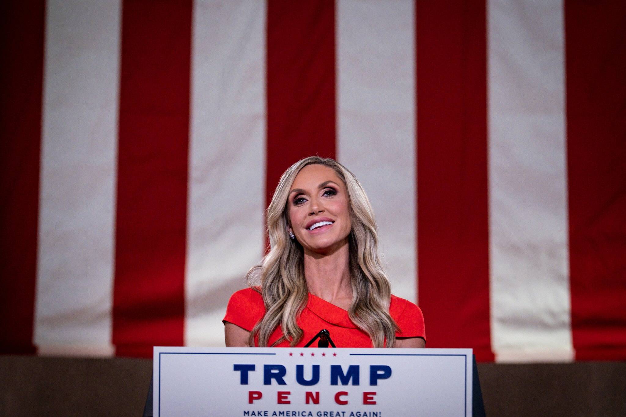 劳拉·特朗普(lara trump)