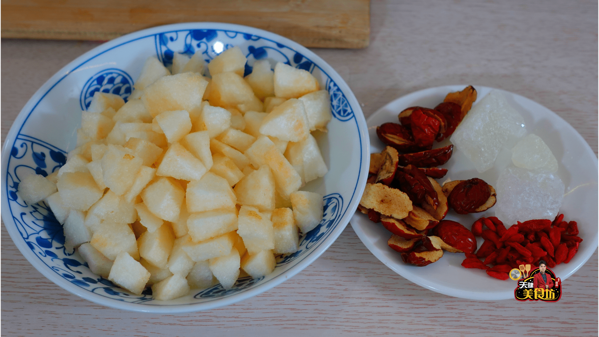 银耳怎么泡发才好吃呢 2ba18172a9fd4dfa85e2483fd9e42c11.png