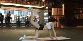 在家怎么练硬拉 fad338c000de4e558e2d915d3efefd7b.jpeg