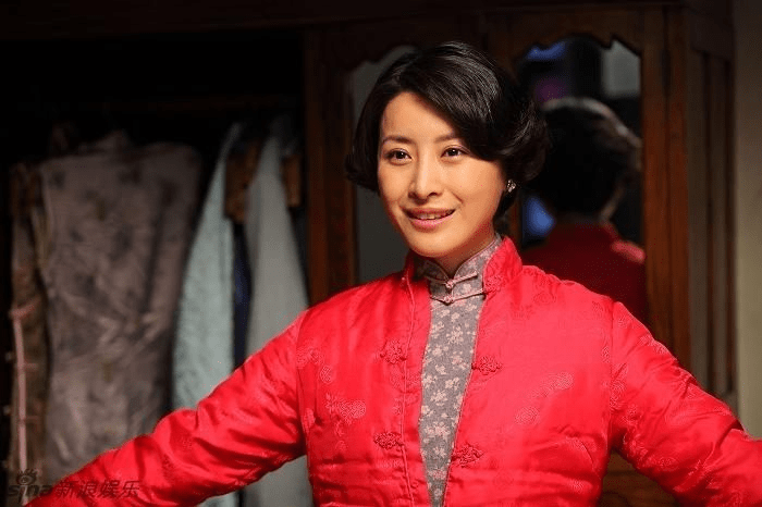 王雅捷:考进上戏却自卑,和老公因戏生情,恩爱13年儿子