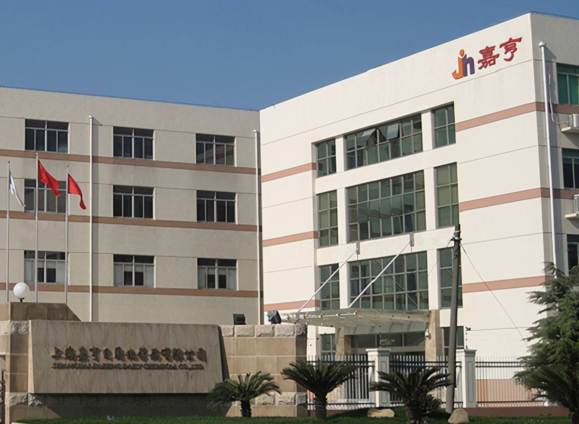 嘉亨家化与客户贝泰妮同日过会 两家供销数据打