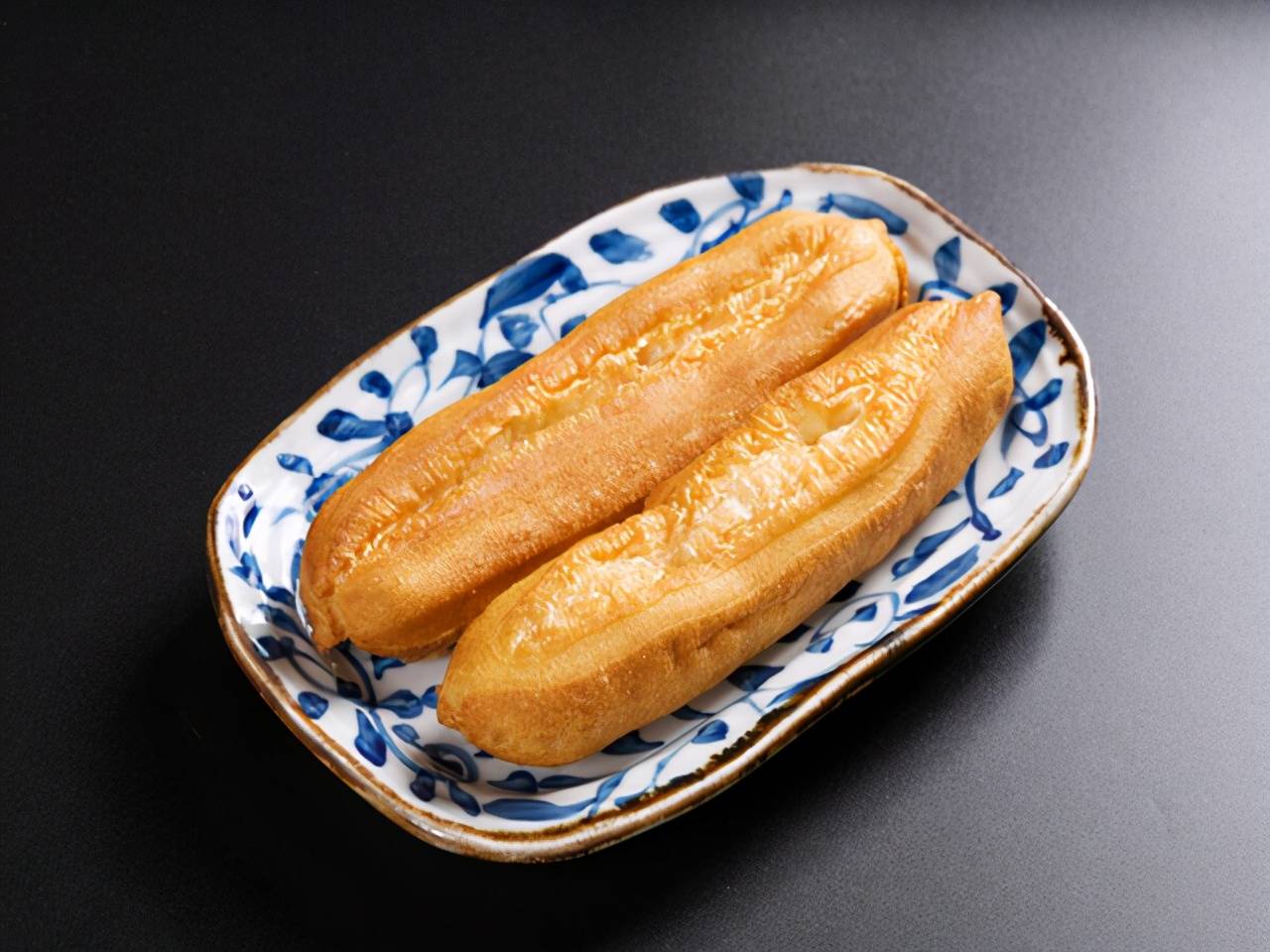 油条配什么吃最营养 6e5b02e1d9184fb09b3eb7a9c6462676.jpeg