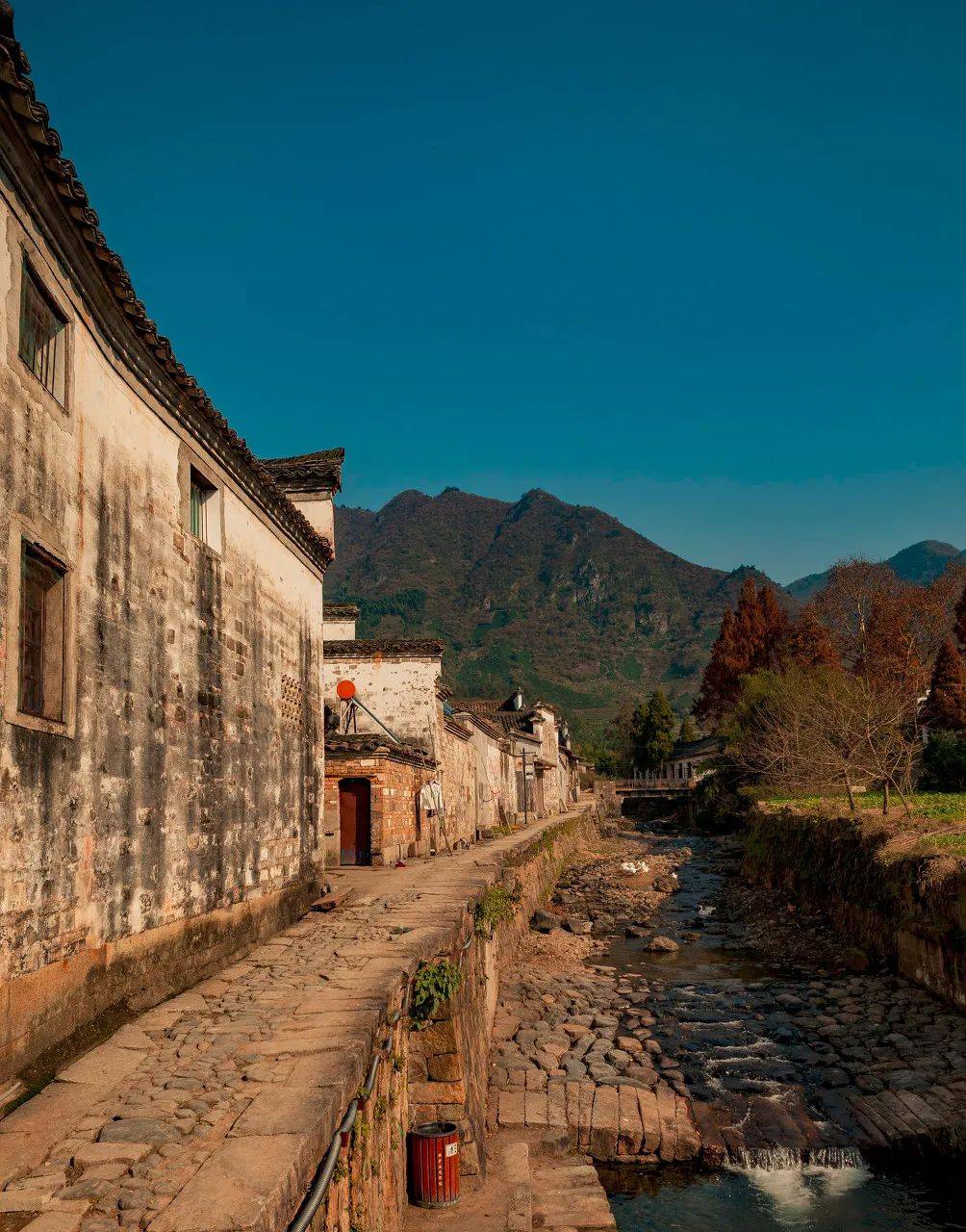 去嗨皮旅行攻略:在宣城,有个遗世独立的千年古村叫 黄田古村!