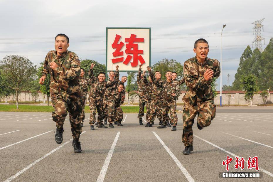 00后新兵强化训练火力全开