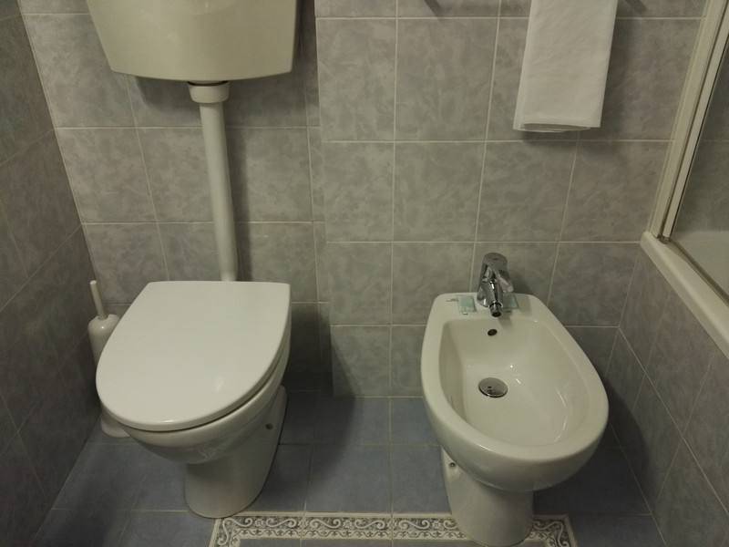 怎么可以不喝家里马桶里的水 74f809aafbef40319c2af10164a1faf6.jpeg