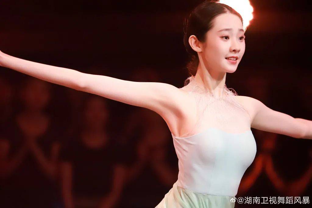 这个豆瓣9.4分的神仙节目，故事讲得超级精彩，