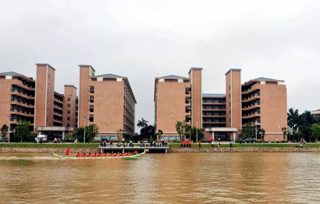 广东大学巡礼广东文理职业学院