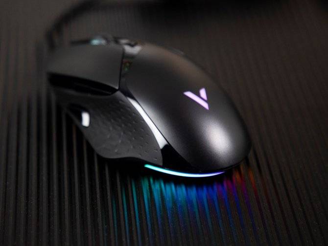 按键|自定义炫彩RGB 简单实用驱动 雷柏VT30电竞游戏鼠标体验评测