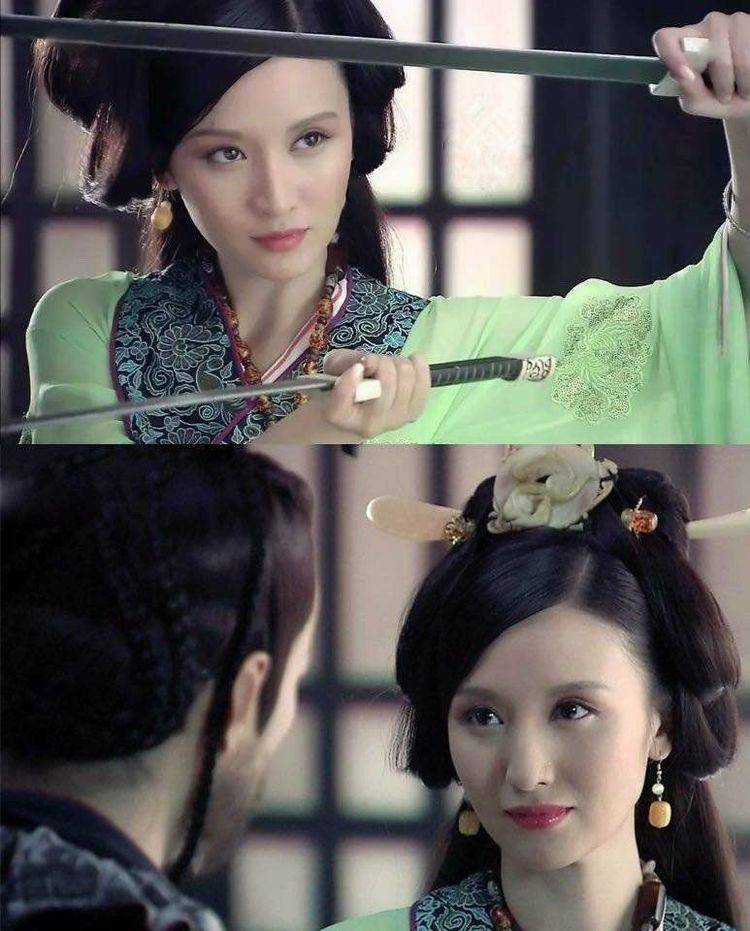 张萌以前到底有多美?连男神胡歌都夸她漂亮,魔鬼身材太养眼了