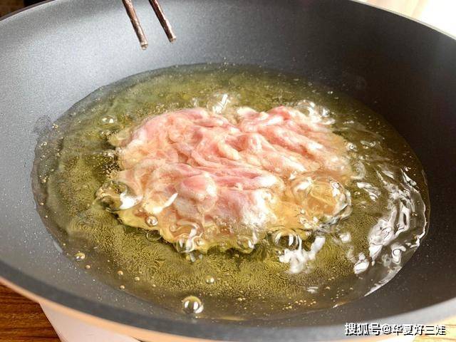 怎样让肉片嫩滑 95bfff17934b4f47b7fa69952f4f8ccc.jpeg