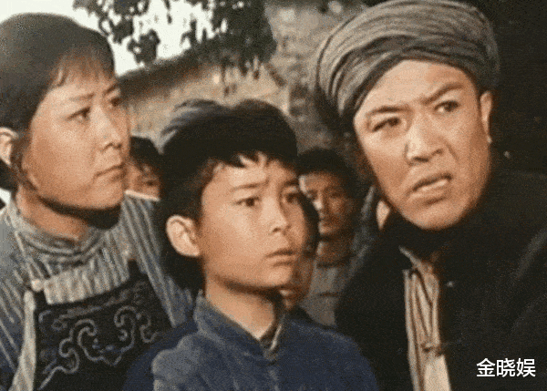 闪闪的红星电影免费高清下载 d4faf362602246c5aa046dcf8d766952.gif