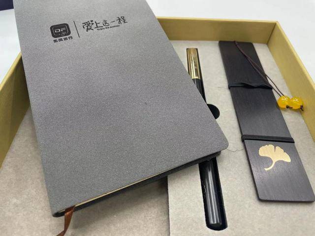 如何折盲盒 5f17a42f801843e1a235b699686e3ee4.jpeg