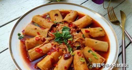 怎么炒豆腐皮卷 930ddc8aa23c449b9e92c75da00c0aaa.jpeg