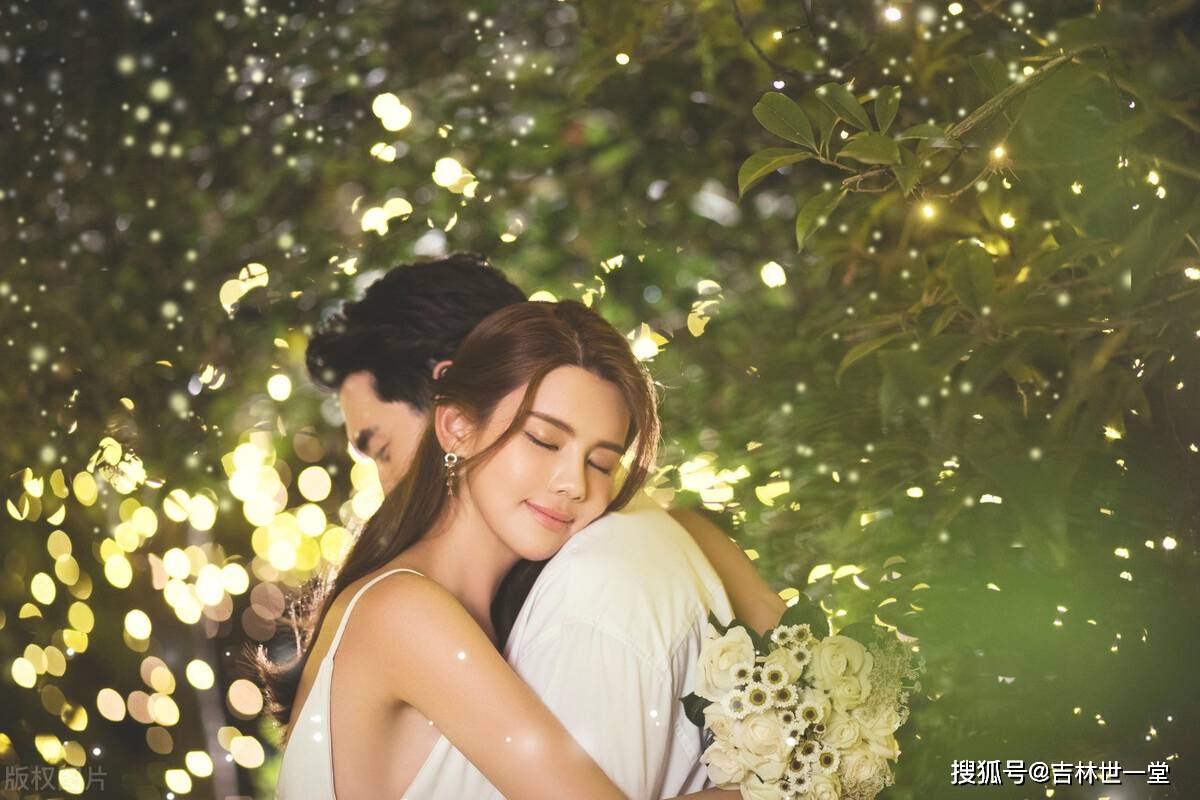 稳稳的幸福女生版mv adef1f97710447dfacb18b1c5881b2a8.jpeg