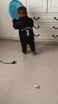 段子:女孩子不要太招摇 否则连男朋友都找不到 脑瓜子怎么嗡嗡的,我是