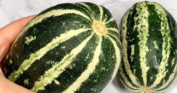 怎么种香瓜又脆又好吃 59e3ab5553604f23a0f218a20fceaf74.jpeg