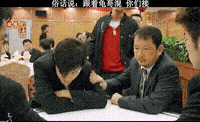 不得不信三代人的接水方式能看出的代沟