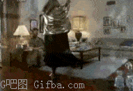 搞笑gif段子:.卖皮毛的遇到狗狗,双方的心里阴影面积